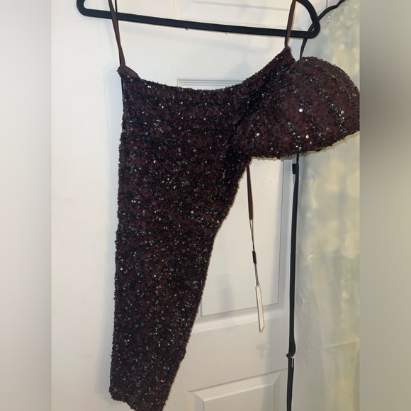 Rachel Gilbert Phoebe One-Shoulder Mini Embellished Chocolate AU1/US4 NWT - Picture 3 of 9